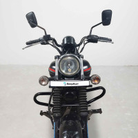 Bajaj Avenger Street 220