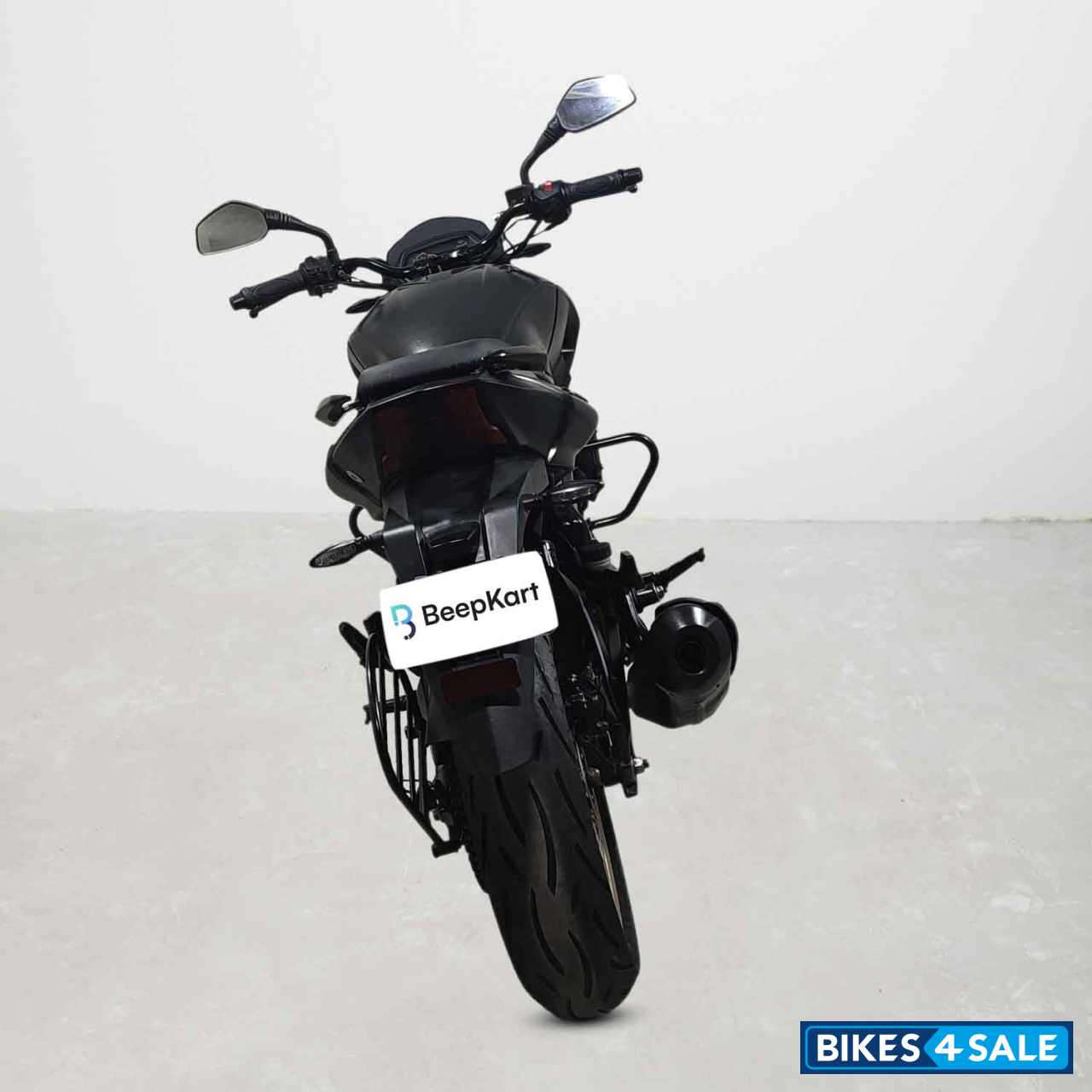 Bajaj Dominar 400