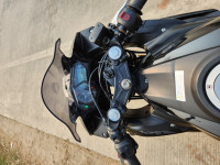 Black Yamaha YZF R3