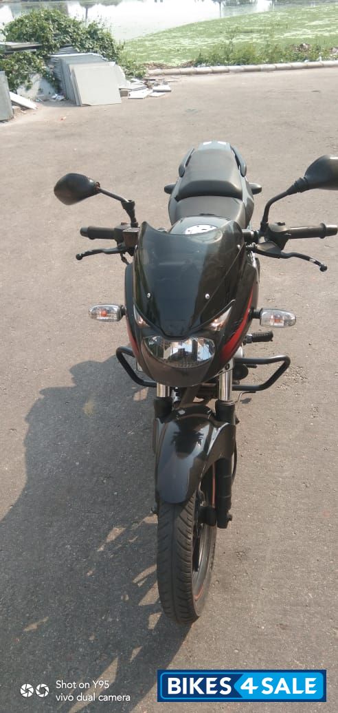 Black Bajaj Pulsar 180 DTSi