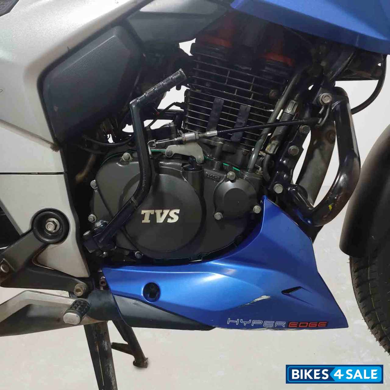 TVS Apache RTR 160 4V