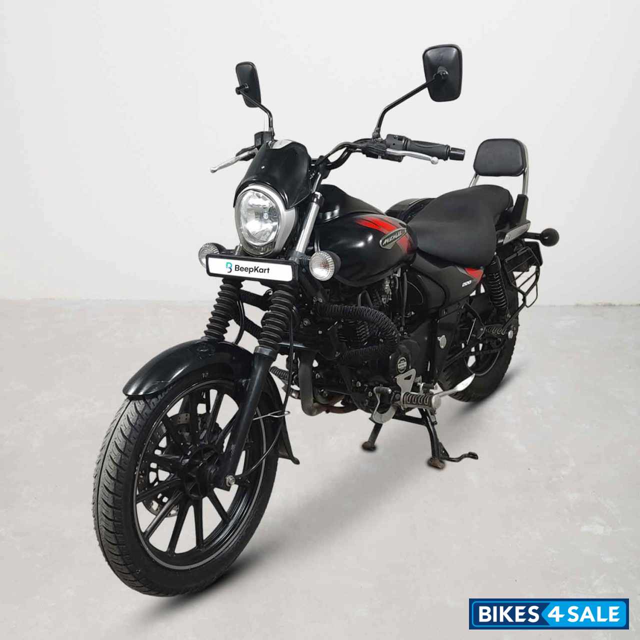 Bajaj Avenger Street 220