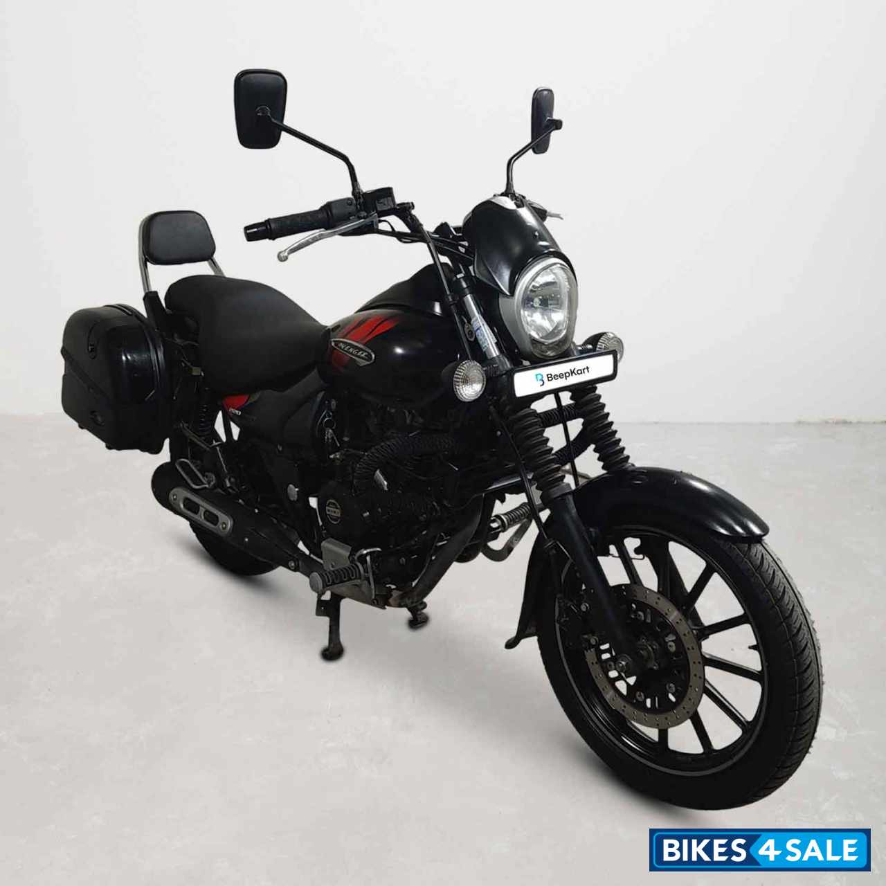 Bajaj Avenger Street 220