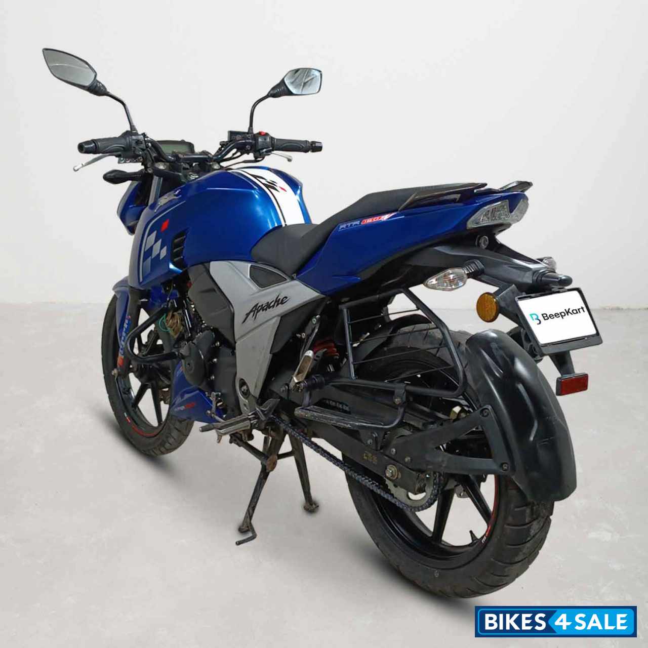 TVS Apache RTR 160 4V