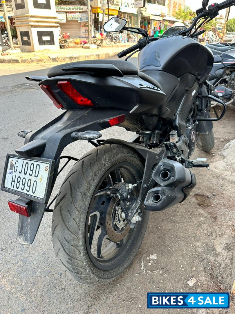 Bajaj Dominar 400 ABS BS6