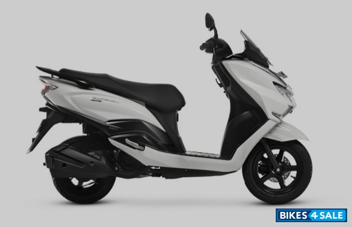 Suzuki Burgman Street