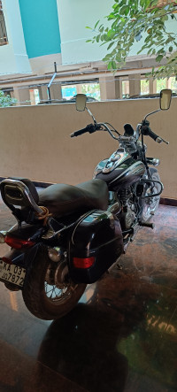 Bajaj Avenger Cruise 220
