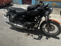 Black Benelli Imperiale 400 BS6