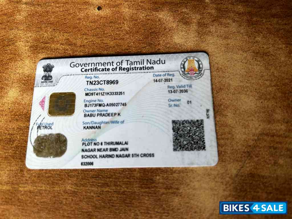 Black Benelli Imperiale 400 BS6