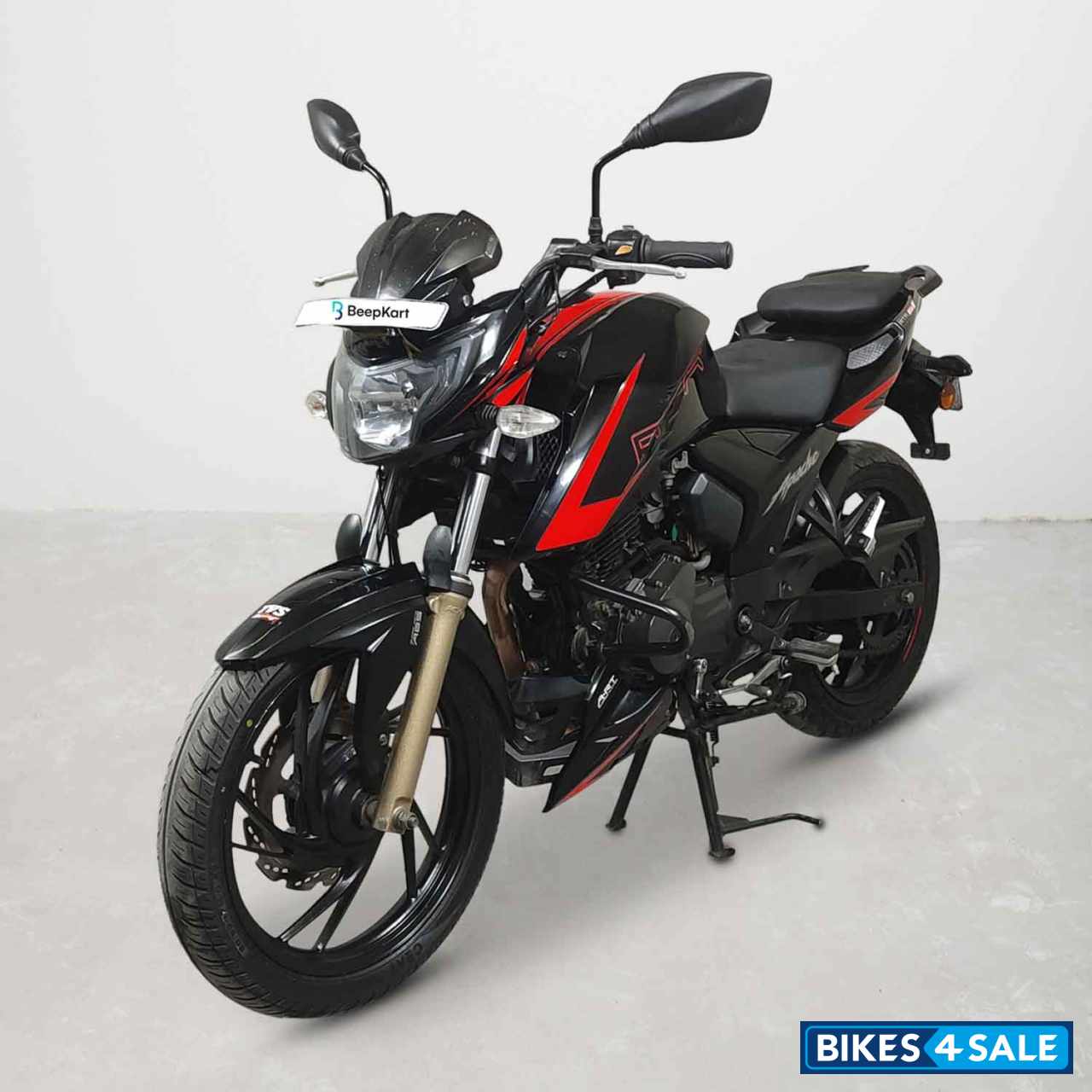 TVS Apache RTR 200 4V