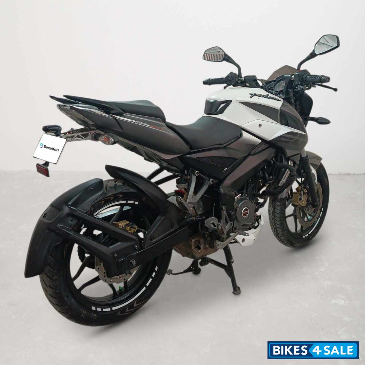 Bajaj Pulsar NS200