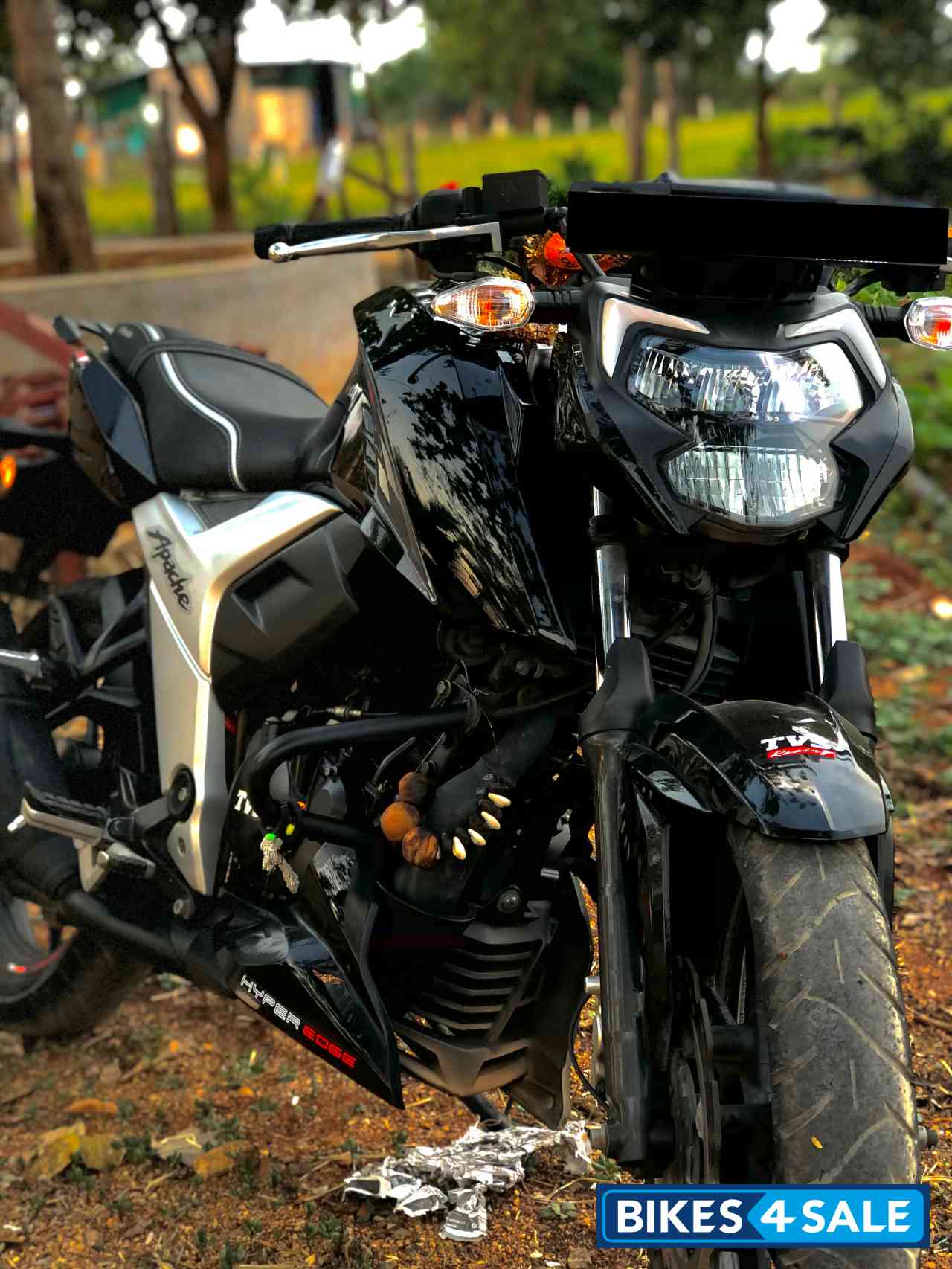 TVS Apache RTR 160 4V BS6