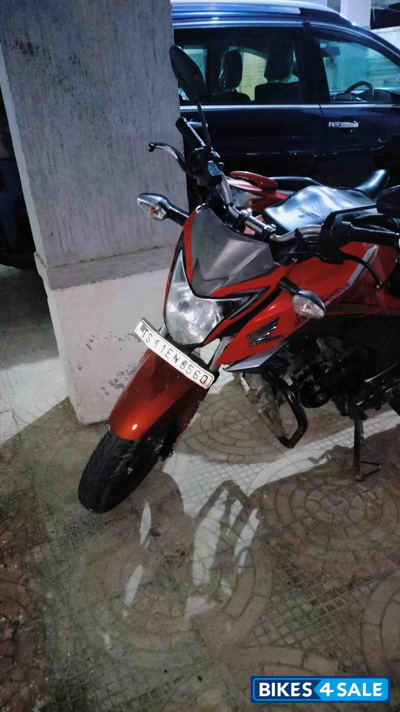 Honda CB Hornet 160R Honda CB Hornet 160R