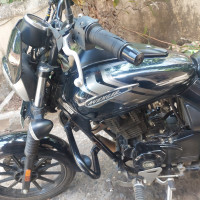 Bajaj Avenger Street 160