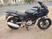 Black Bajaj Pulsar 220F