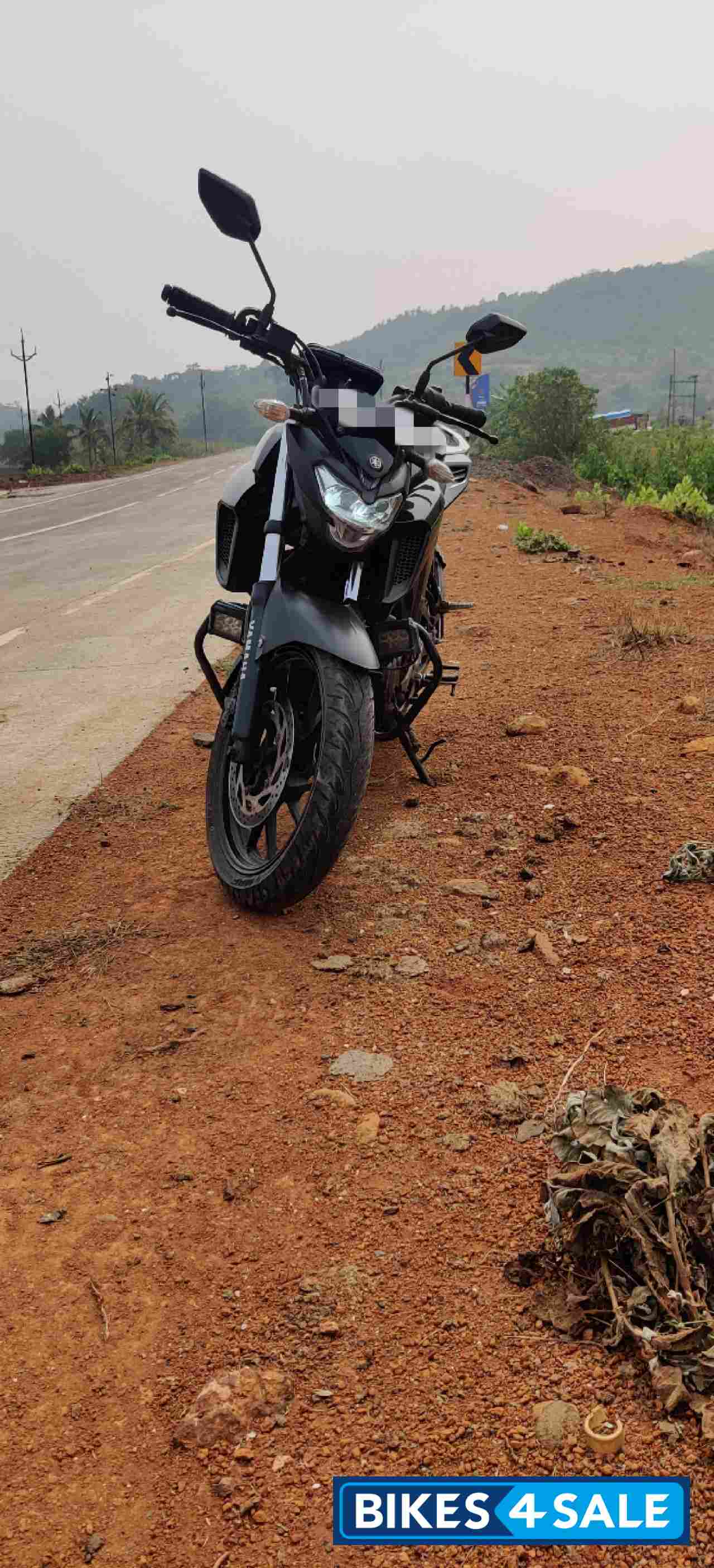 Yamaha FZ25