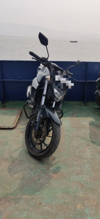 Yamaha FZ25