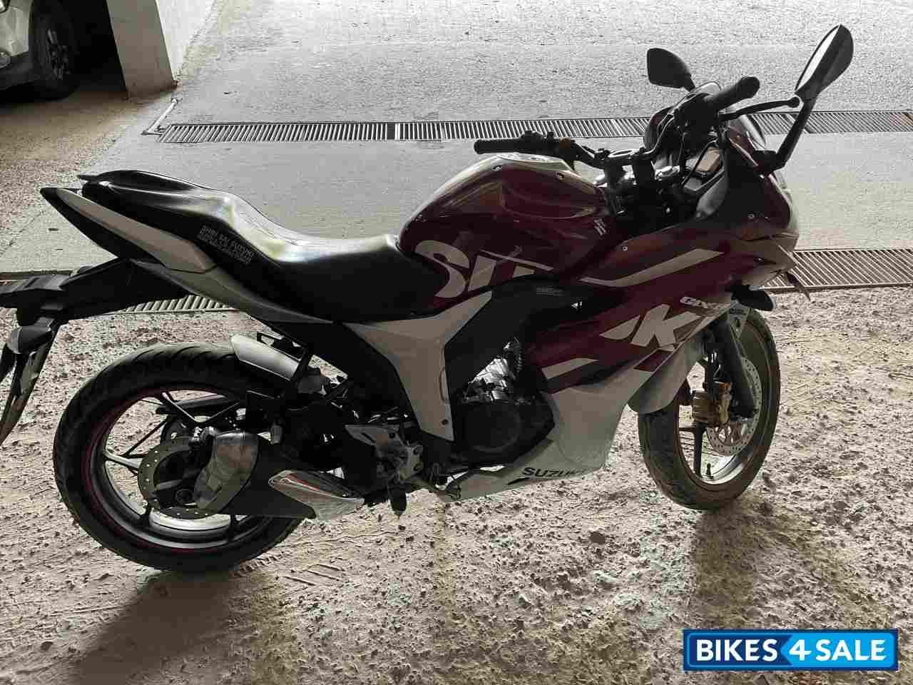 Suzuki Gixxer SF