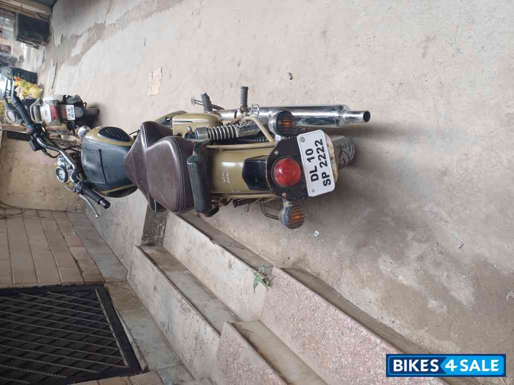 Royal Enfield Classic Desert Storm