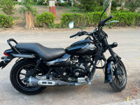 Black Bajaj Avenger Street 180