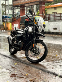 Grey Yezdi Adventure Gloss