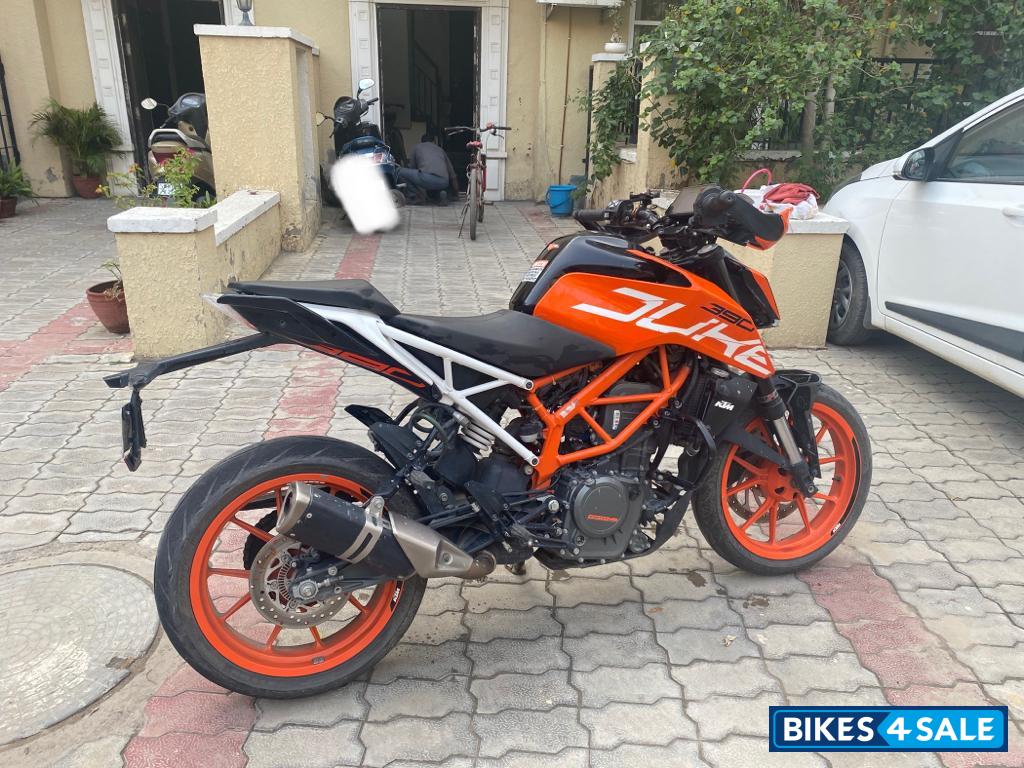 KTM Duke 390