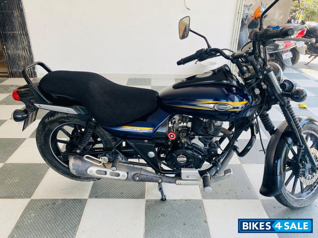 Persian Blue Bajaj Avenger Street 150