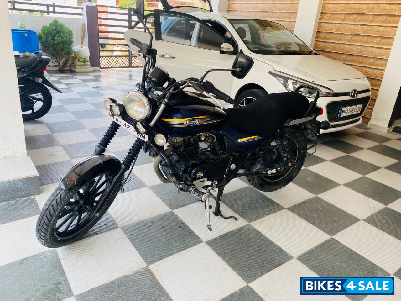 Persian Blue Bajaj Avenger Street 150