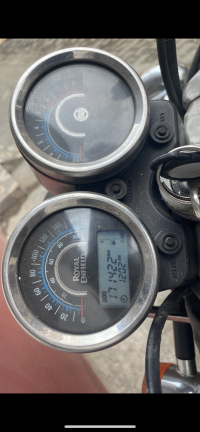 Black Royal Enfield Thunderbird 350