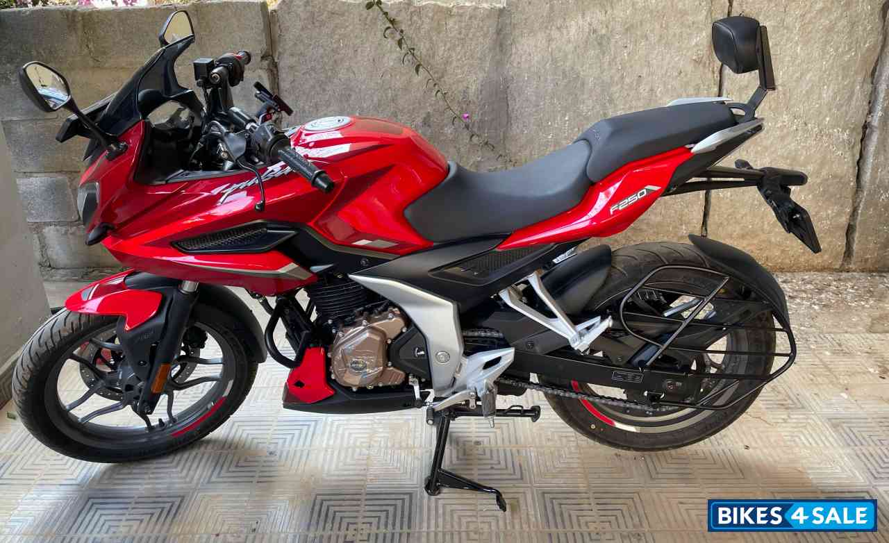 Bajaj Pulsar F250 Bajaj Pulsar F250