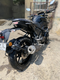 Black Yamaha MT-15 BS6