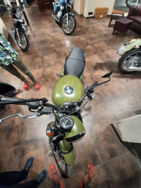 Jawa 42 Bobber Dual Channel ABS