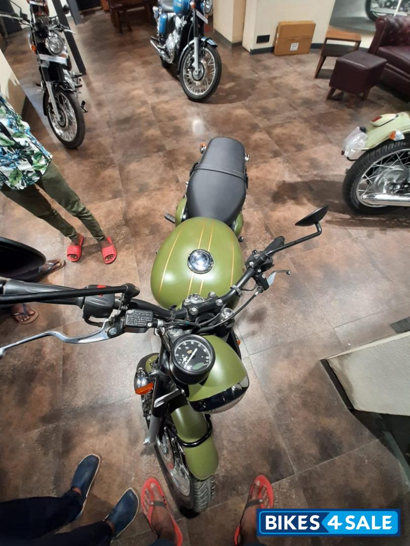 Jawa 42 Bobber Dual Channel ABS