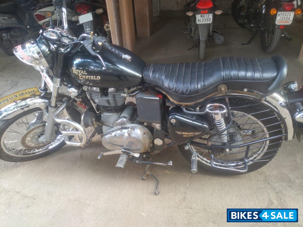 Royal Enfield Bullet 350 ES