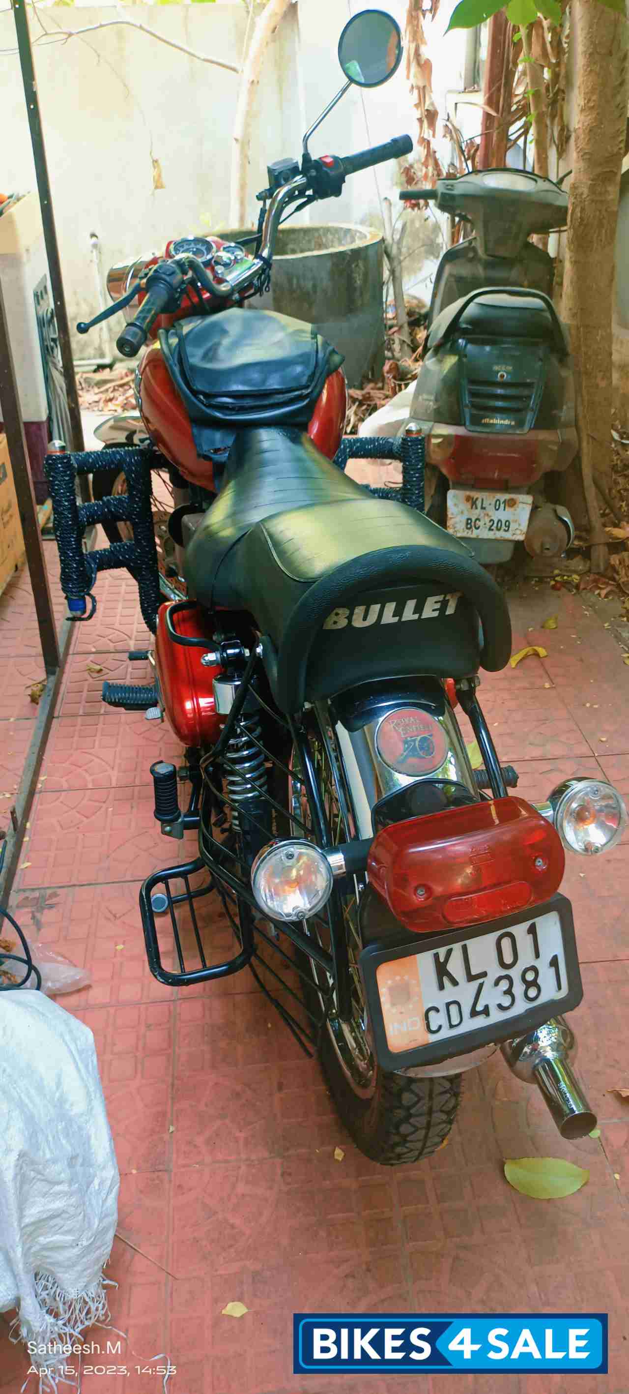 Royal Enfield Bullet 350 ES