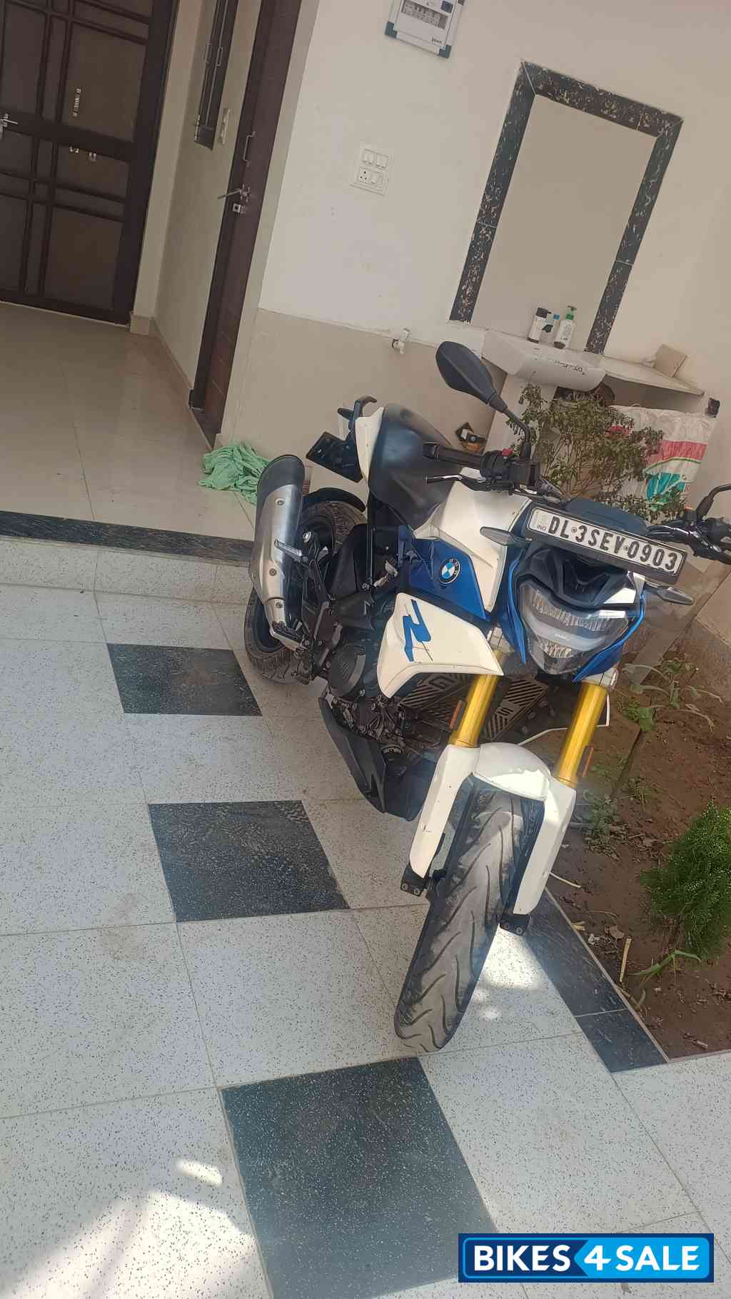 BMW G 310 R BMW G 310 R