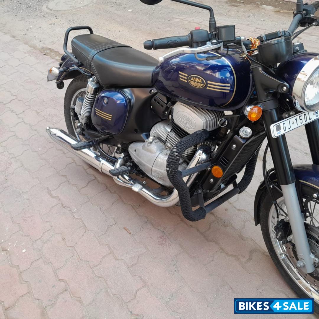 Nebula Blue Jawa forty two BS6