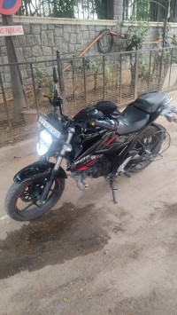 Black Suzuki Gixxer ABS