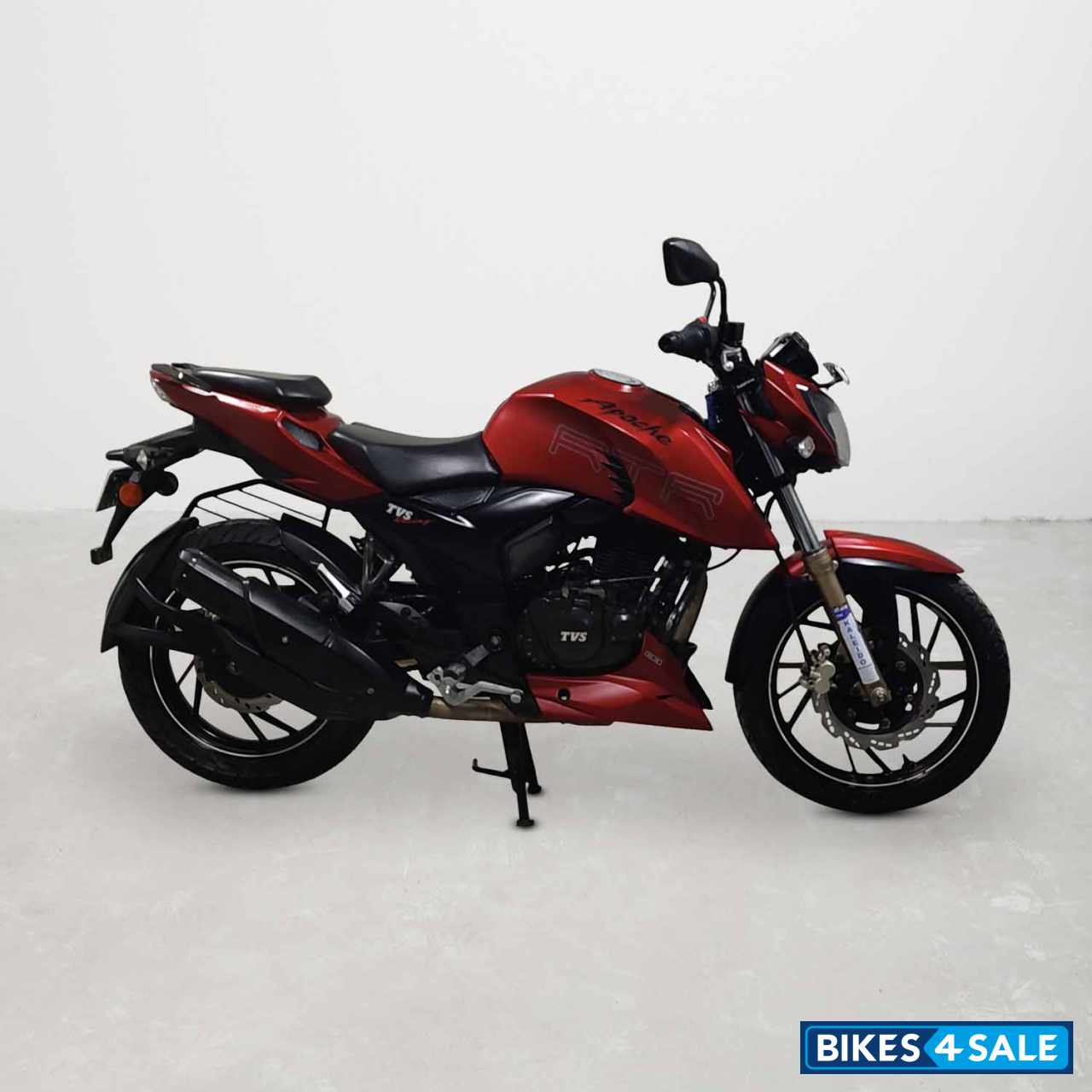 TVS Apache RTR 200 4V