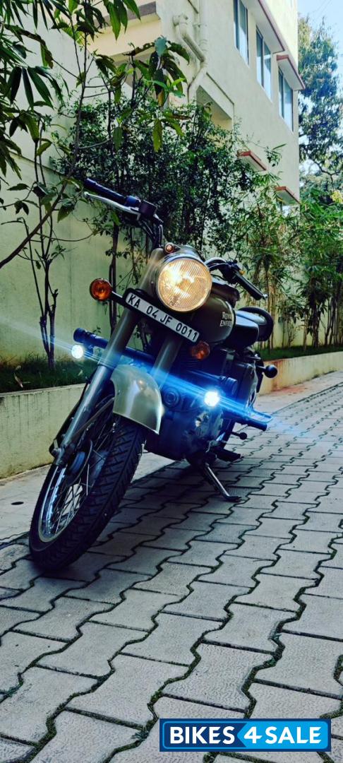 Royal Enfield Classic Desert Storm