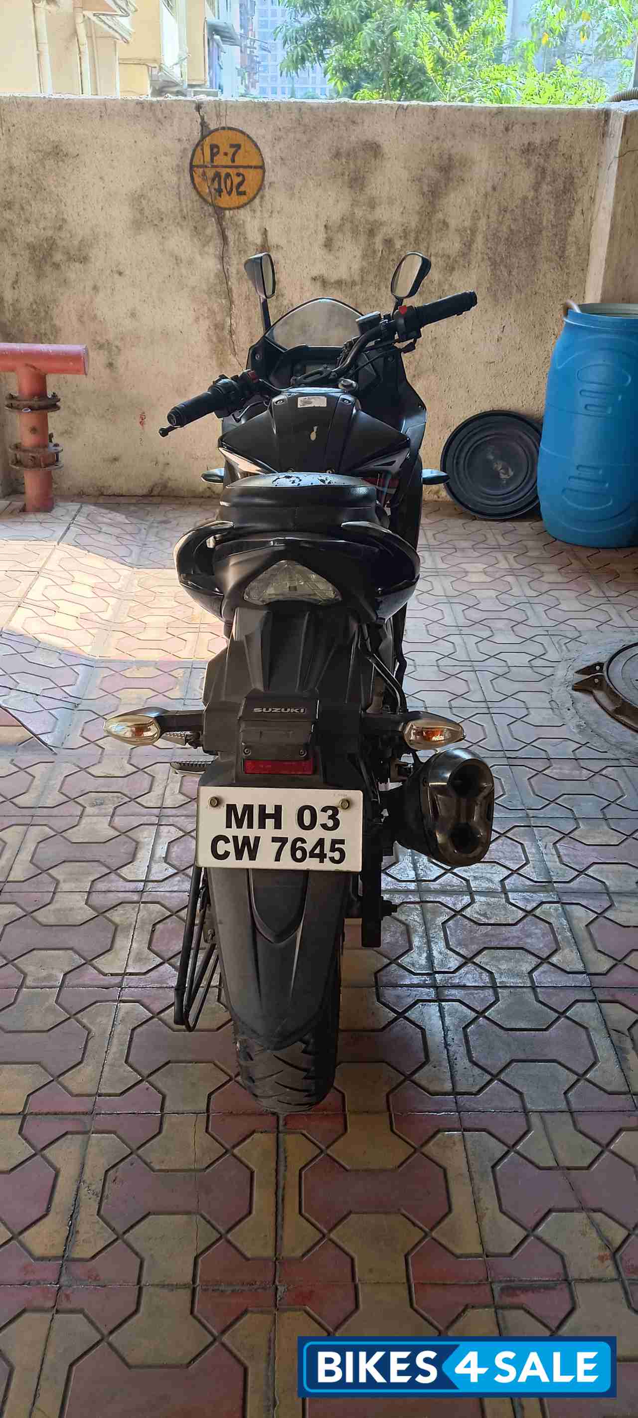 Suzuki Gixxer SF
