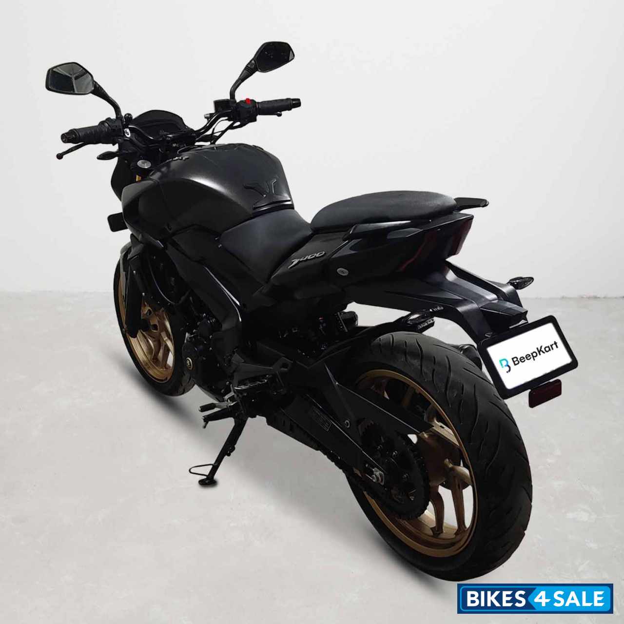 Bajaj Dominar 400