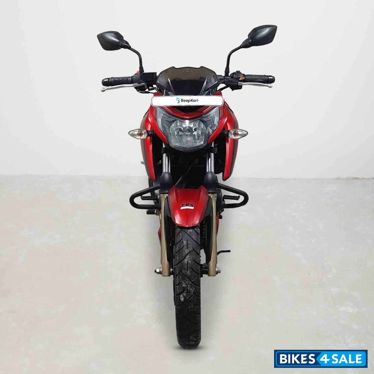 TVS Apache RTR 200 4V