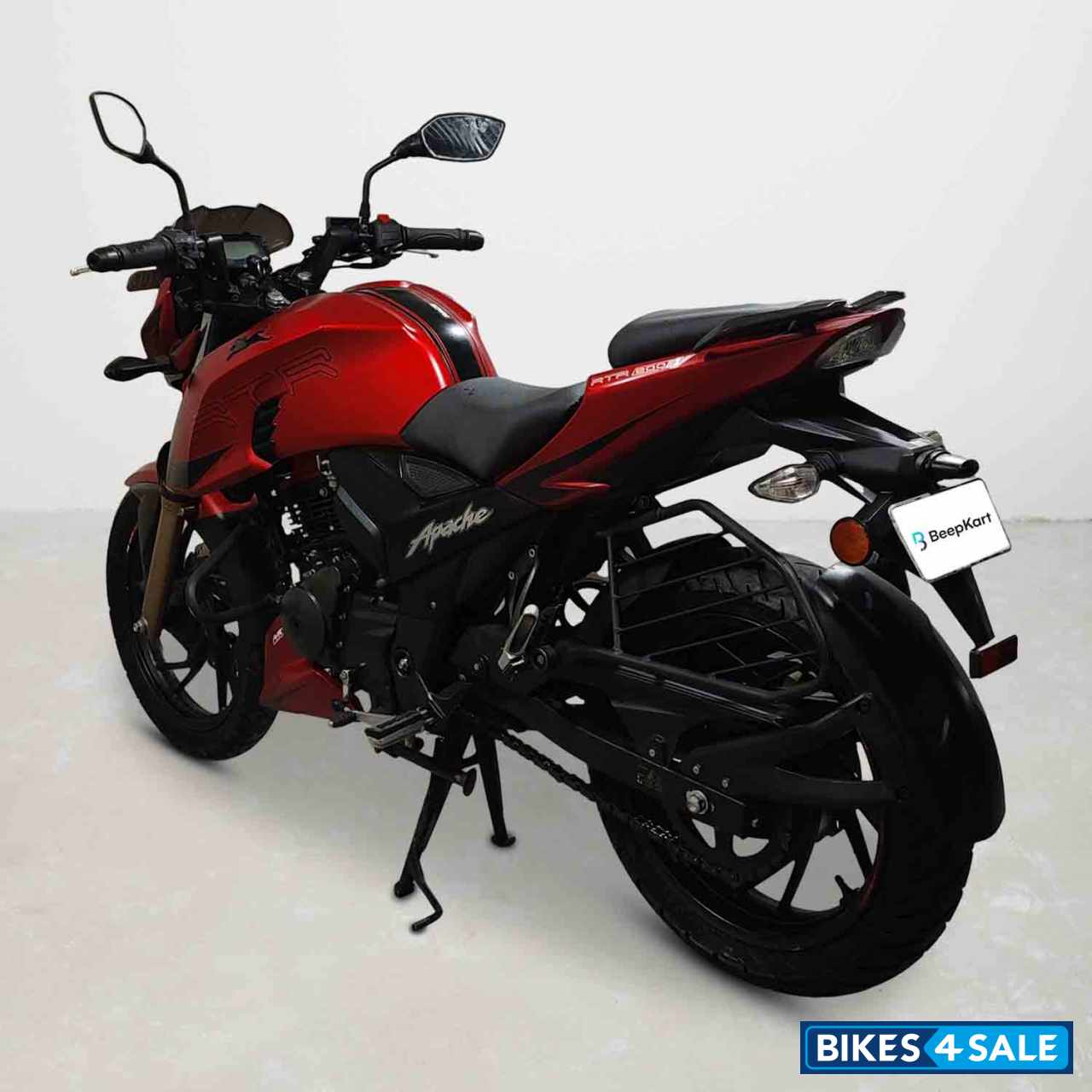 TVS Apache RTR 200 4V