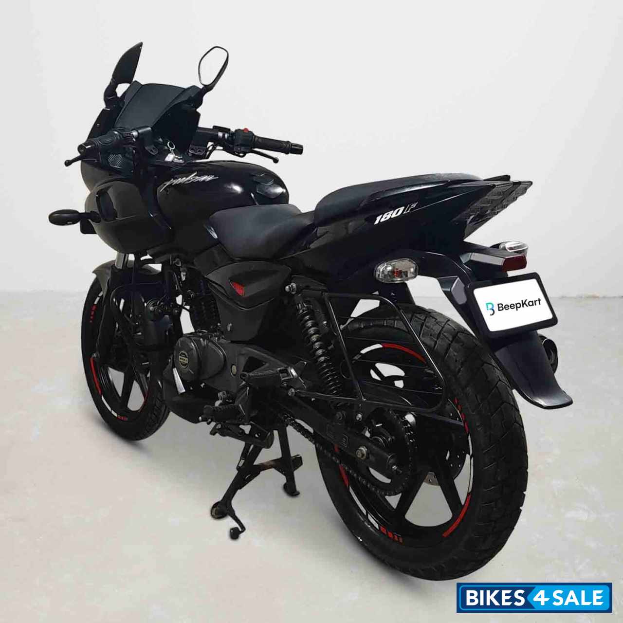 Bajaj Pulsar 180
