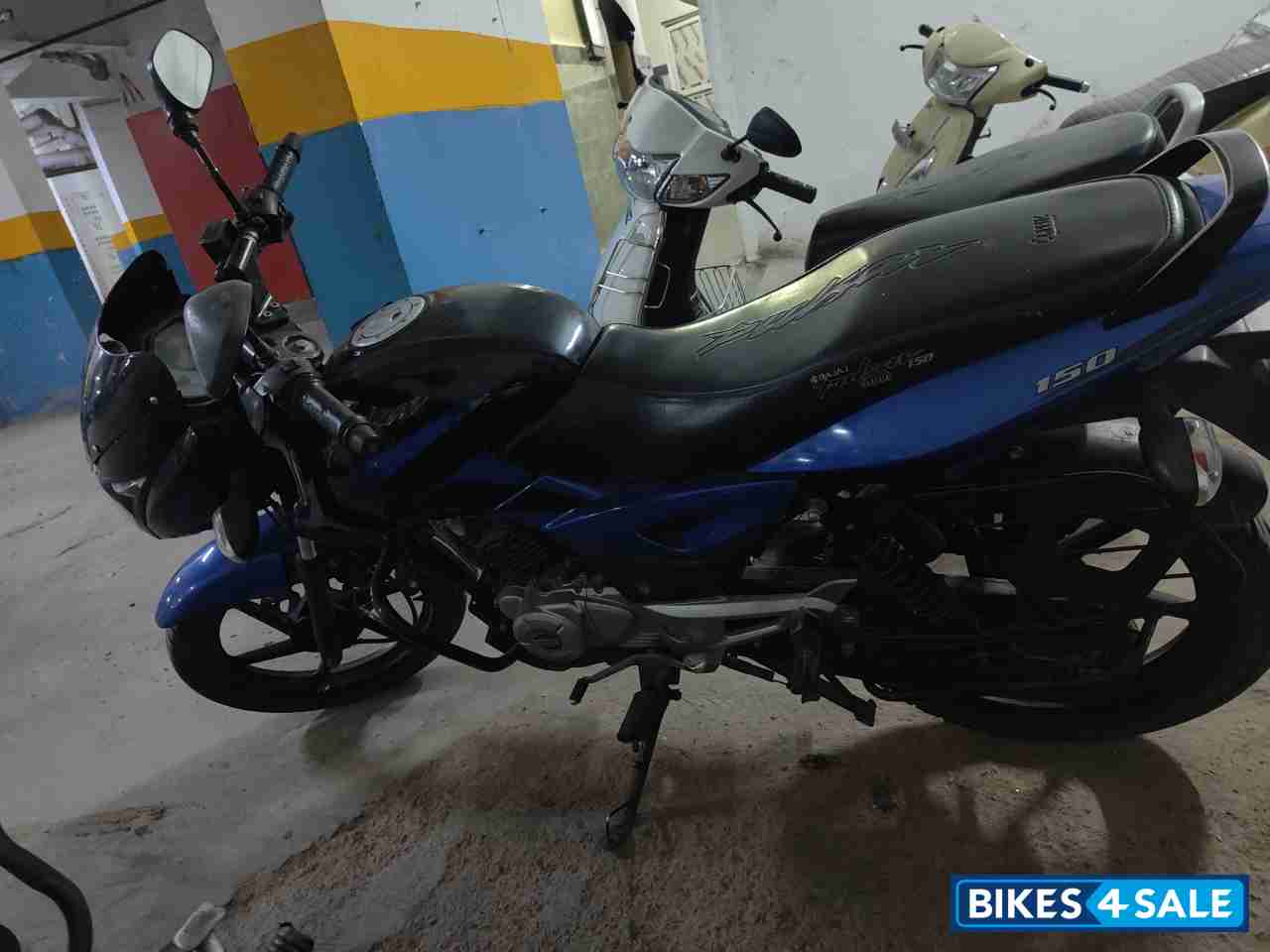 Bajaj Pulsar 150