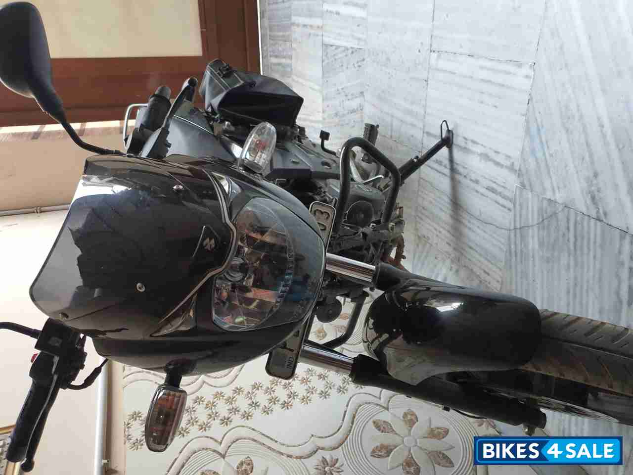 Bajaj Pulsar 150 Classic