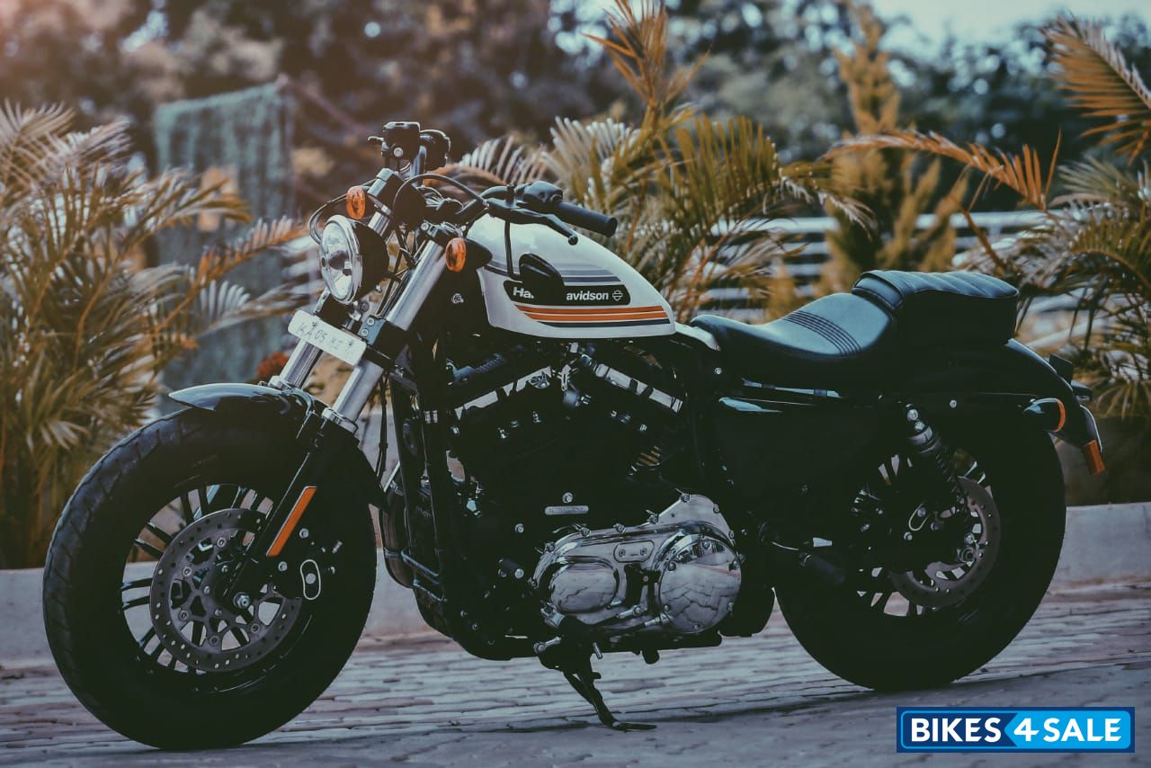 Harley Davidson 48 special