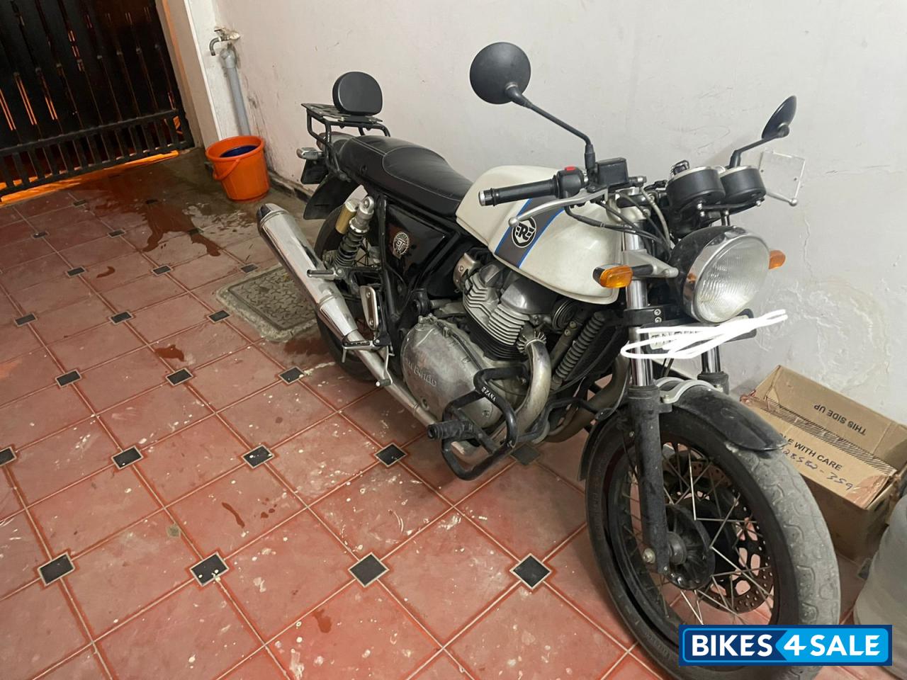 Ice Queen White Royal Enfield Continental GT 650 Twin