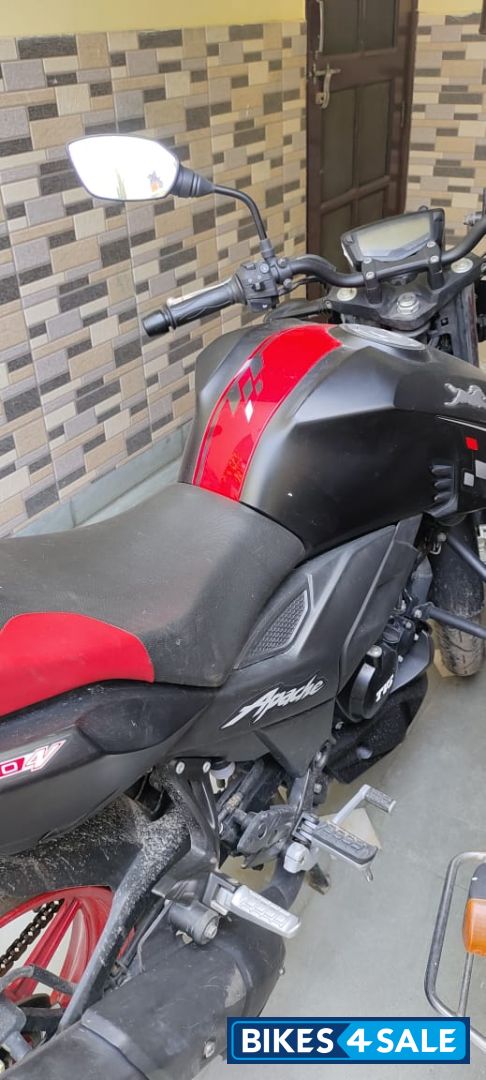 Black And Red TVS Apache RTR 160 4V Special Edition Black And Red TVS Apache RTR 160 4V Special Edition